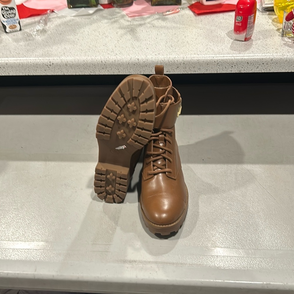 MK tan boots size 10